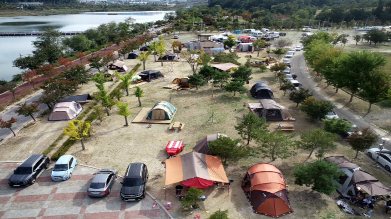 인문학마을 캠핑장 이미지